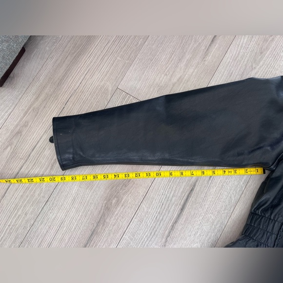 Women's Black Leather Motorcycle Jacket By Silver Bike Zip Out Liner Size XL - Picture 8 of 16